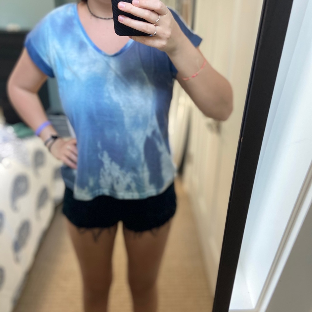 DKNY Cloud Shirt